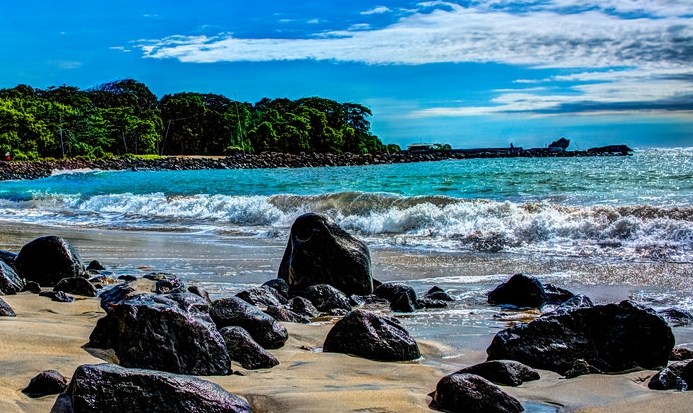 Pantai Santolo : Harga Tiket, Foto, Lokasi, Fasilitas dan Spot