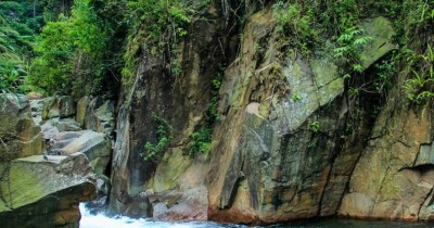 Curug Cibaliung : Harga Tiket, Foto, Lokasi, Fasilitas dan Spot