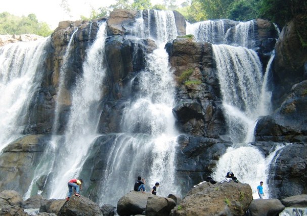 Curug Malela : Harga Tiket, Foto, Lokasi, Fasilitas dan Spot