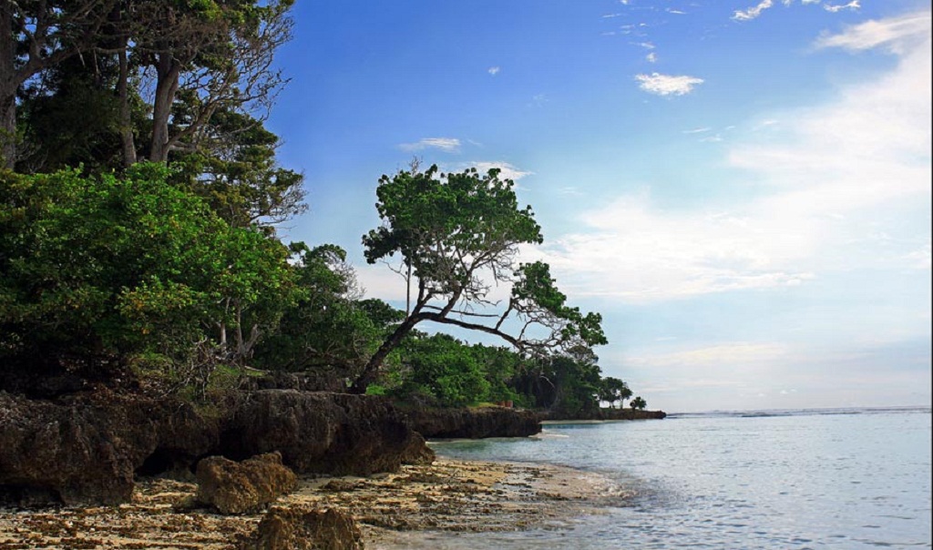 Pantai Sembulungan : Harga Tiket, Foto, Lokasi, Fasilitas dan Spot