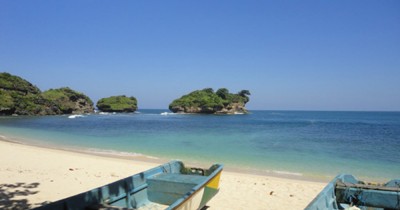 Pantai Watu Karung : Harga Tiket, Foto, Lokasi, Fasilitas dan Spot