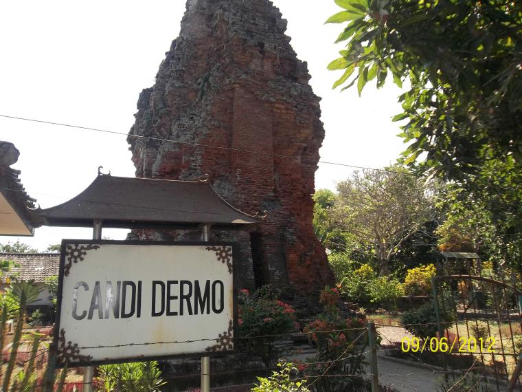 Candi Dermo : Harga Tiket, Foto, Lokasi, Fasilitas dan Spot