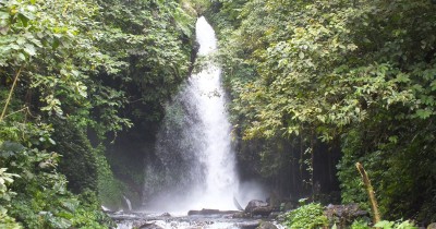 Wisata Air Terjun Telunjuk Dewa Raung : Harga Tiket, Foto, Lokasi, Fasilitas dan Spot