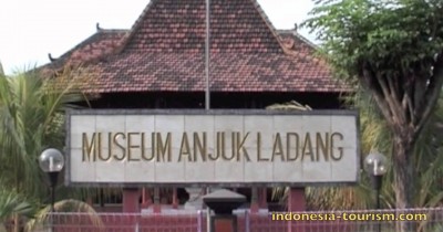 Museum Anjuk Ladang : Harga Tiket, Foto, Lokasi, Fasilitas dan Spot