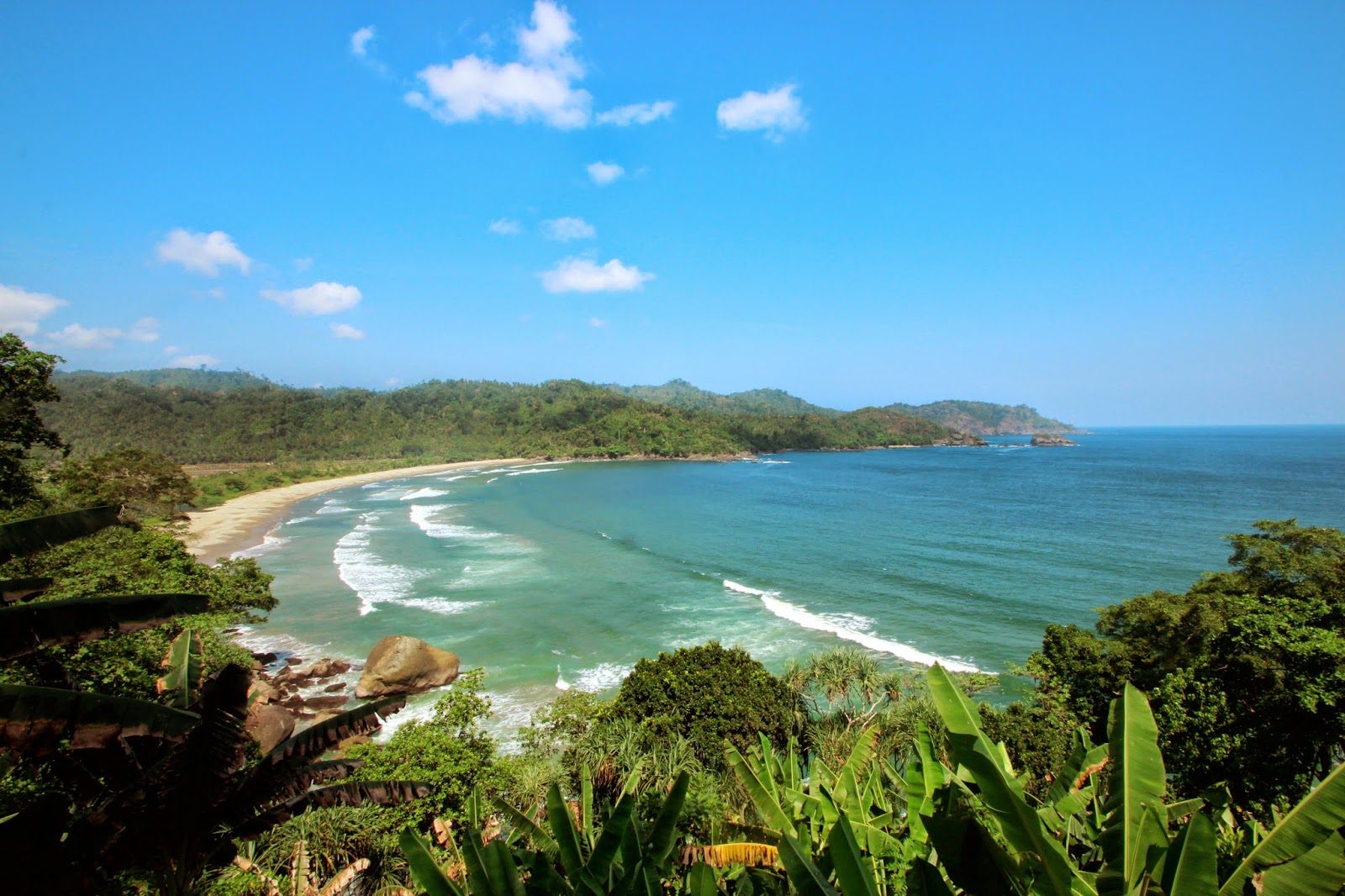 Pantai Lenggoksono : Harga Tiket, Foto, Lokasi, Fasilitas dan Spot