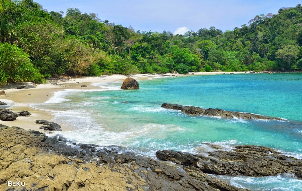 Pantai Wedi Ireng : Harga Tiket, Foto, Lokasi, Fasilitas dan Spot