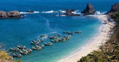 Pantai Tamban : Harga Tiket, Foto, Lokasi, Fasilitas dan Spot