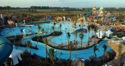 Ciputra Waterpark : Harga Tiket, Foto, Lokasi, Fasilitas dan Spot