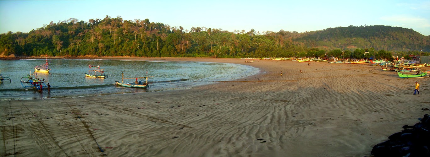 Pantai Pancer : Harga Tiket, Foto, Lokasi, Fasilitas dan Spot