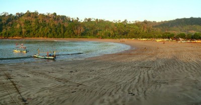 Pantai Pancer : Harga Tiket, Foto, Lokasi, Fasilitas dan Spot