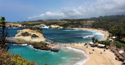 Pantai Klayar : Harga Tiket, Foto, Lokasi, Fasilitas dan Spot