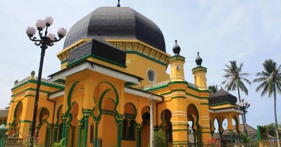 Masjid Al Osmani : Harga Tiket, Foto, Lokasi, Fasilitas dan Spot