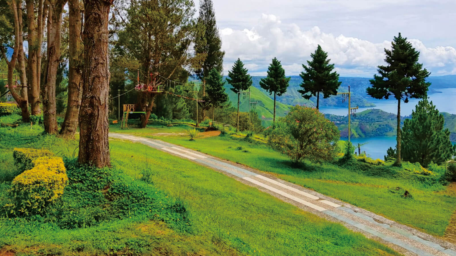 Taman Simalem Resort, Keindahan Resort dengan Pemandangan Danau Toba