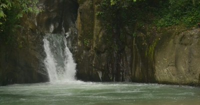 Air Terjun Sampuren Putih : Harga Tiket, Foto, Lokasi, Fasilitas dan Spot