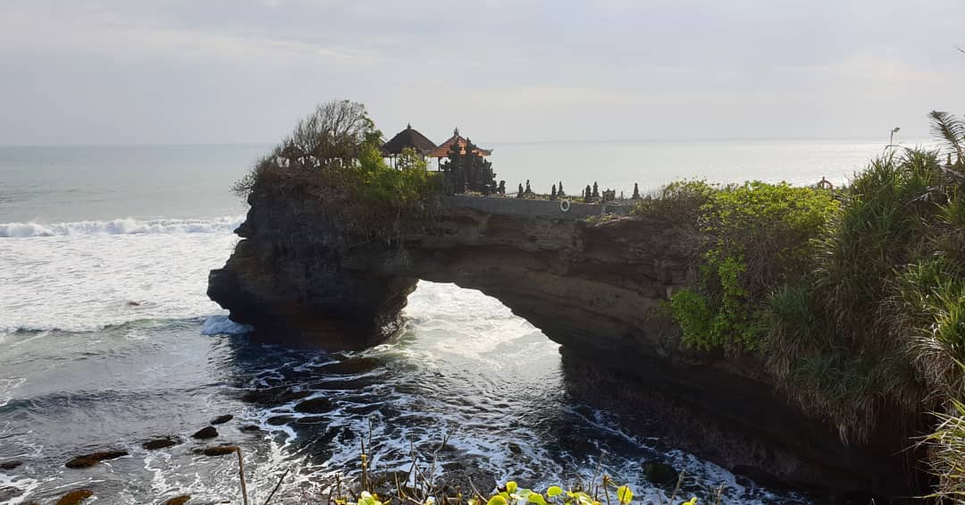 Pura Tanah Lot : Harga Tiket, Foto, Lokasi, Fasilitas dan Spot