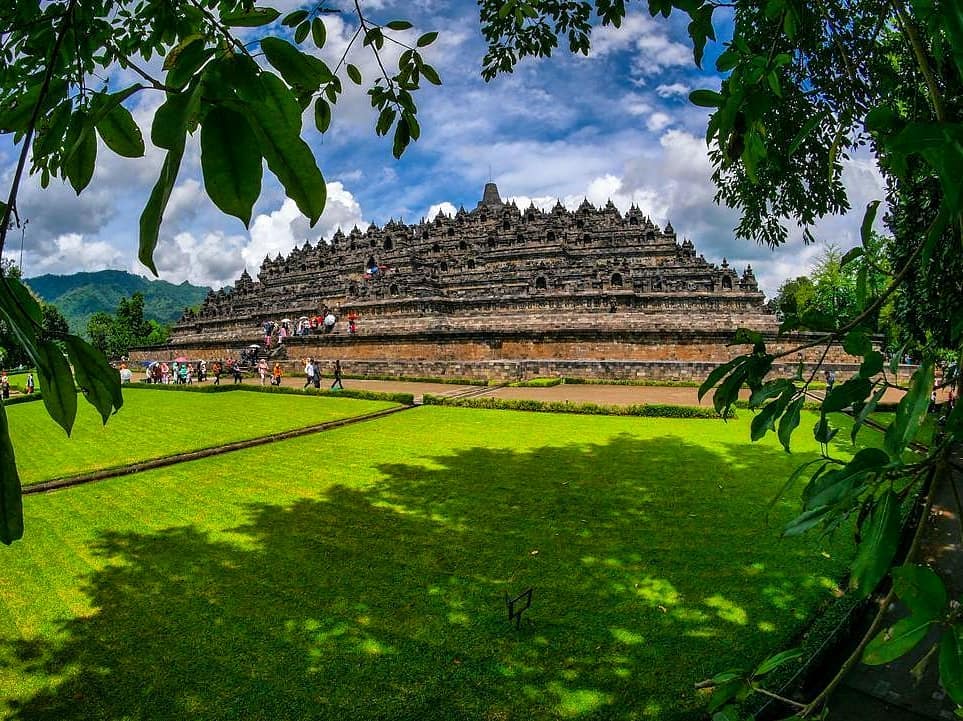 Candi Borobudur : Harga Tiket, Foto, Lokasi, Fasilitas dan Spot