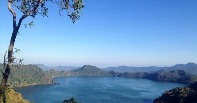 Danau Sano Nggoang : Harga Tiket, Foto, Lokasi, Fasilitas dan Spot