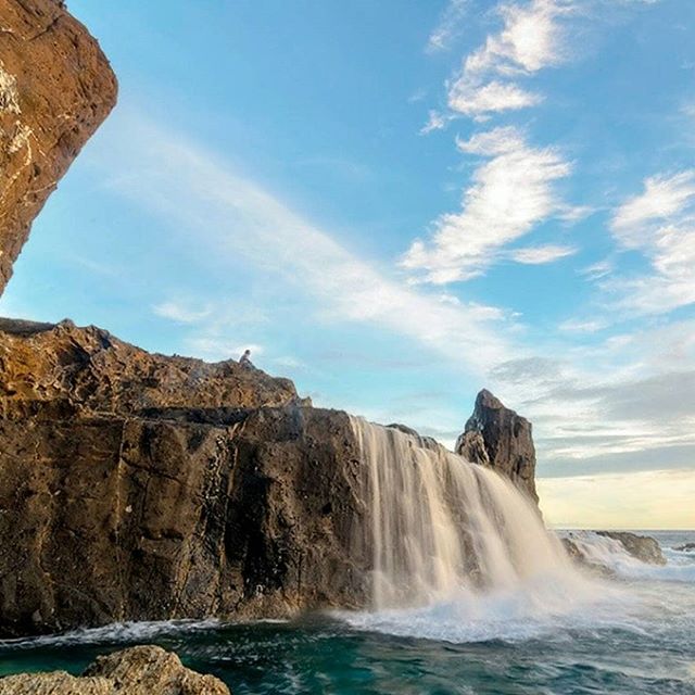 Pantai Nambung : Harga Tiket, Foto, Lokasi, Fasilitas dan Spot