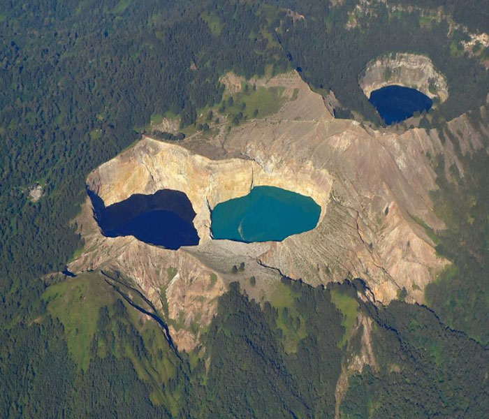 Danau Kelimutu : Harga Tiket, Foto, Lokasi, Fasilitas dan Spot