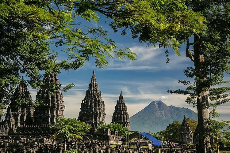 Candi Prambanan : Harga Tiket, Foto, Lokasi, Fasilitas dan Spot