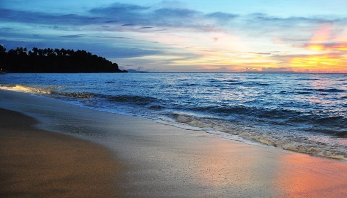 Pantai Kuta : Harga Tiket, Foto, Lokasi, Fasilitas dan Spot