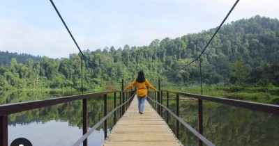 Danau Situ Gunung : Harga Tiket, Foto, Lokasi, Fasilitas dan Spot