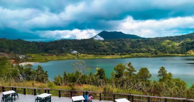 Danau Linow di Sulawesi Selatan : Harga Tiket, Foto, Lokasi, Fasilitas dan Spot