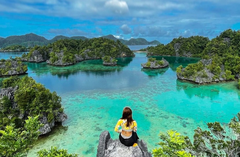 Pulau Labengki di Sulawesi Tenggara : Harga Tiket, Foto, Lokasi, Fasilitas dan Spot