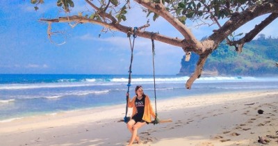 Pantai Ngalur : Harga Tiket, Foto, Lokasi, Fasilitas dan Spot