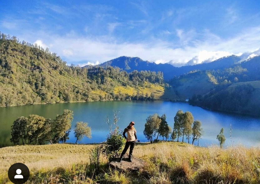 Danau Ranu Kumbolo : Harga Tiket, Foto, Lokasi, Fasilitas dan Spot