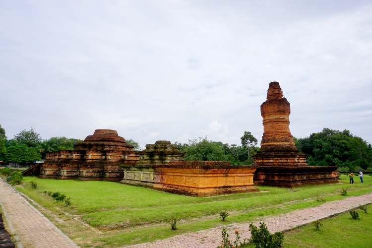 Candi Muara Takus Riau, Ini Sejarah, Bagian-bagian & Lokasi