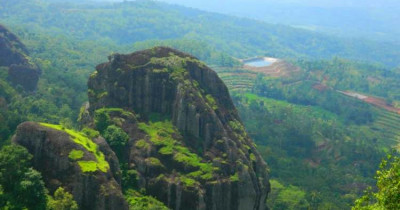 Gunung Api Purba Nglanggeran: Daya Tarik, Lokasi dan HTM