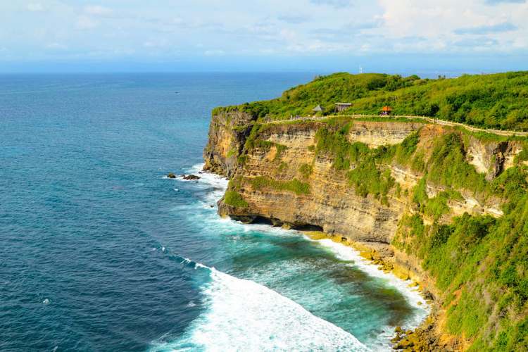 8 Tempat Wisata di Uluwatu Terbaru dengan Pemandangan Indah