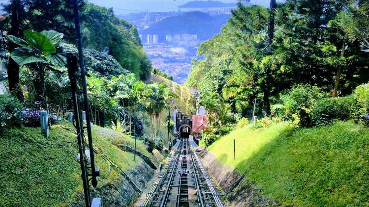 Wisata Bukit Bendera Penang, Ini Dia Rute & Harga Tiket Masuknya