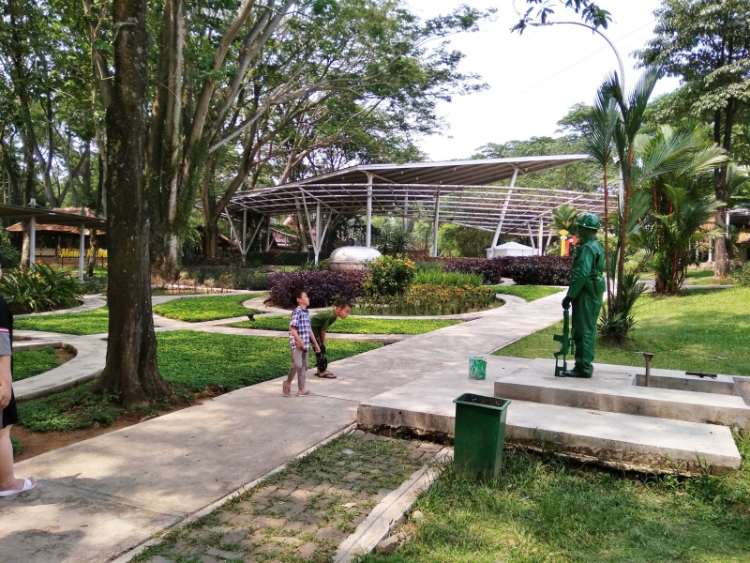 Ecoart Park Sentul City: Lokasi, HTM, Daya Tarik & Fasilitas