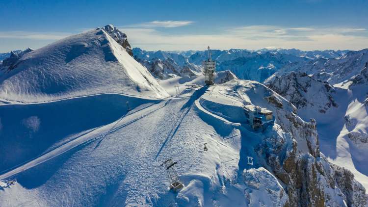 Mount Titlis Swiss, Ini Fakta Unik, HTM dan Aktivitas Menarik