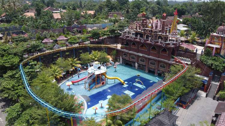 Slanik Waterpark: Lokasi, Jam Buka, Harga Tiket Terbaru 2023