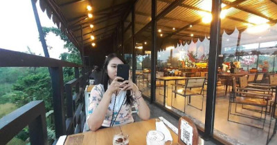 Cafe Senja Jember: Daya Tarik, Daftar Harga Menu & Lokasi