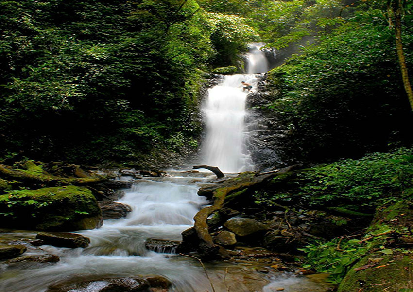 Air Terjun Ceuraceu