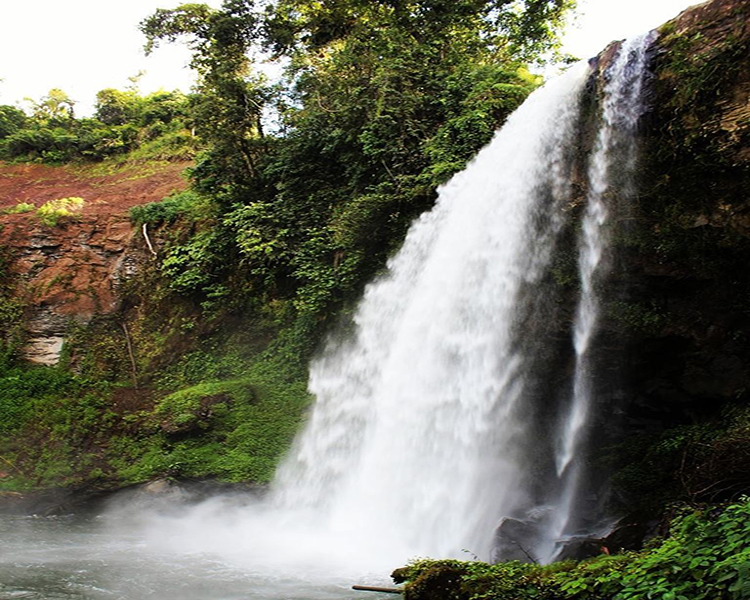 Air Terjun Segerincing