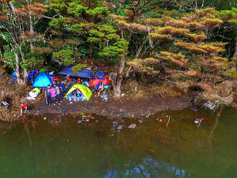 Danau Kumbang