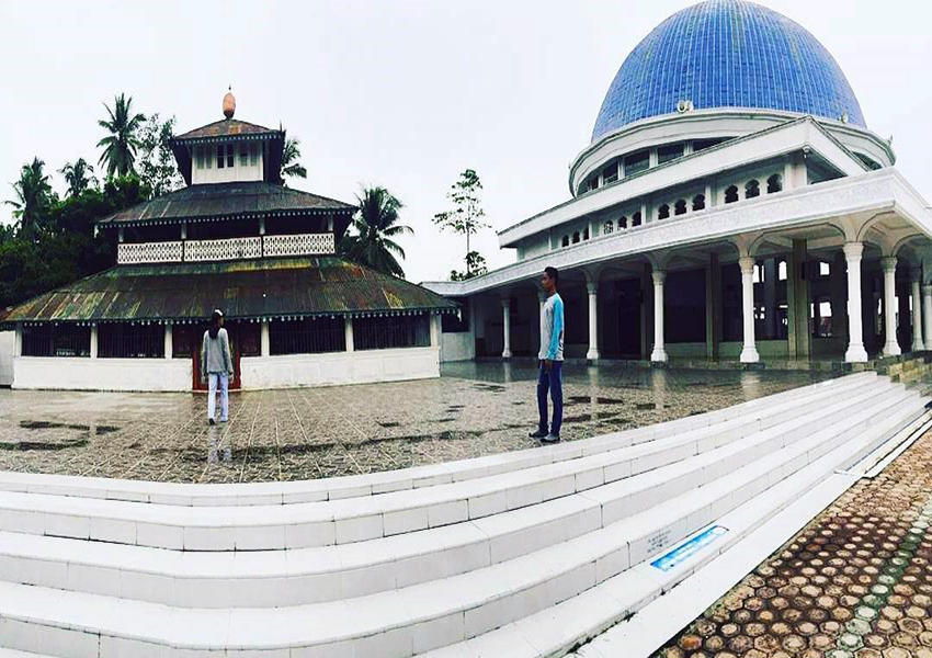 Masjid Raya Labui