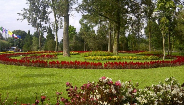 Taman Selabintana, Tempat Rekreasi Murah Bersama Keluarga - Tempat.me