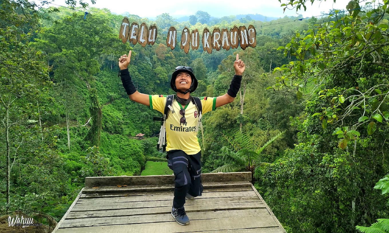 Spot Foto Air Terjun Telunjuk Dewa Raung