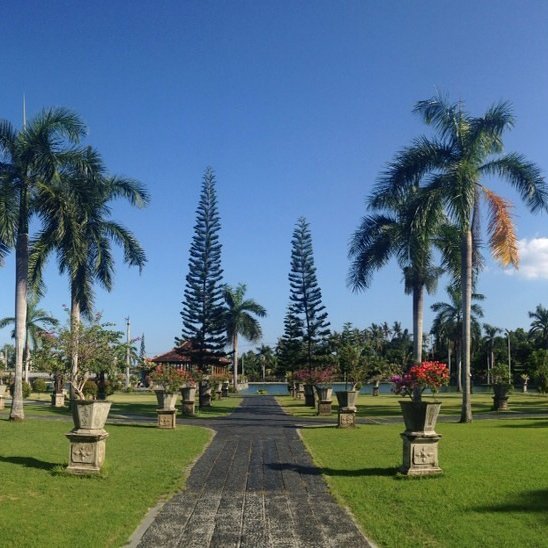 Taman Ujung Karangasem : Fasilitas, Rute, Jam Buka, Harga Tiket Dan Daya Tarik - Tempat.me