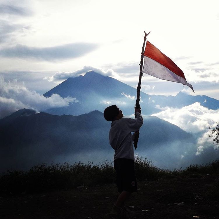 Bukit Nanggi Sembalun