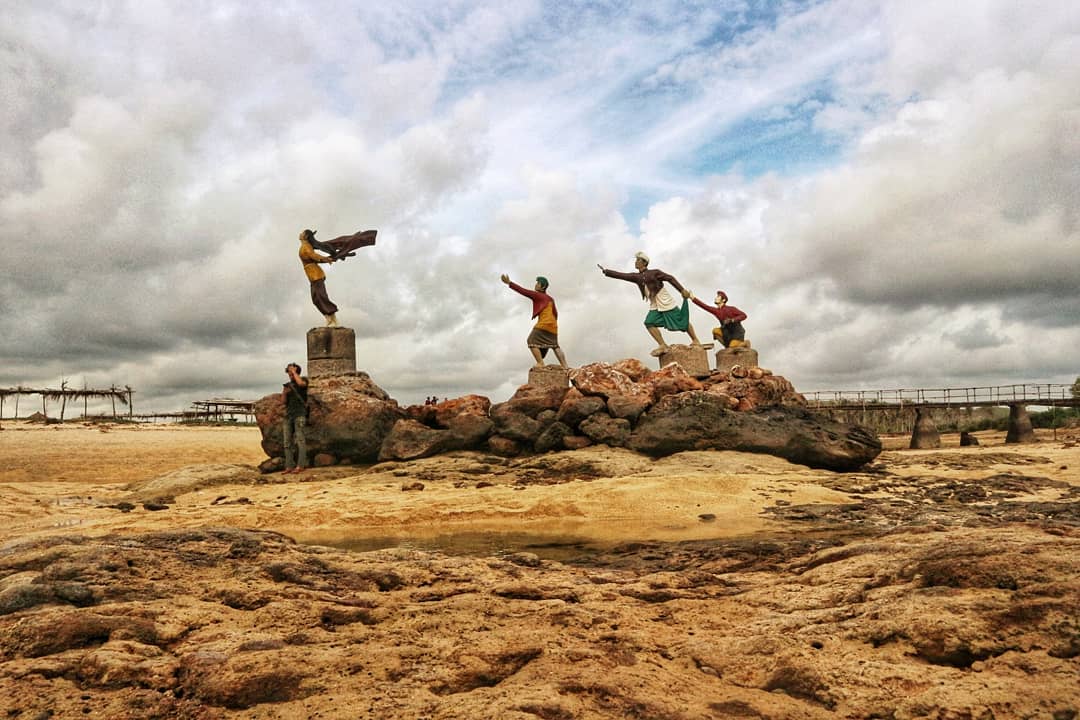 Pantai Seger Kuta