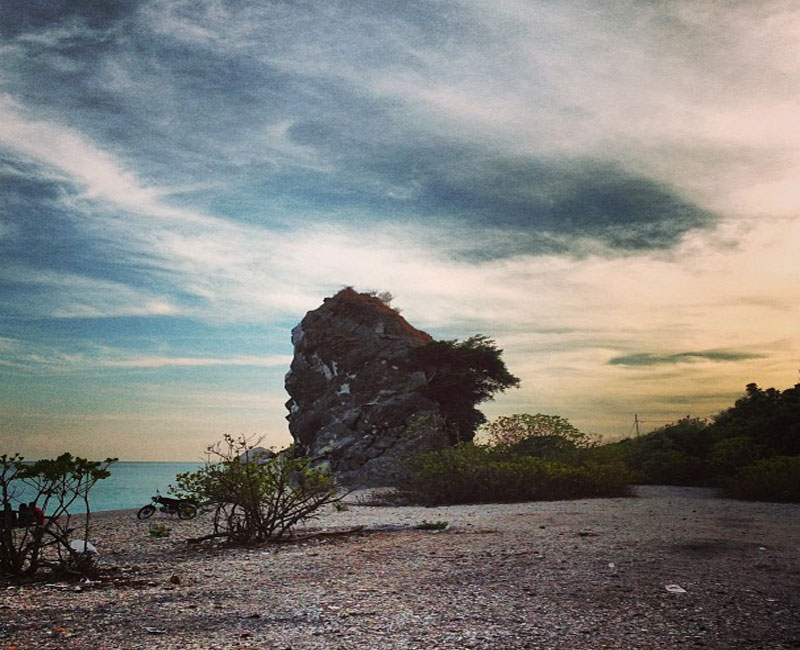 Pantai Kolbano