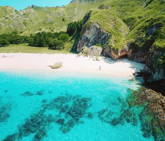 Taman Nasional Komodo Nusa Tenggara Timur