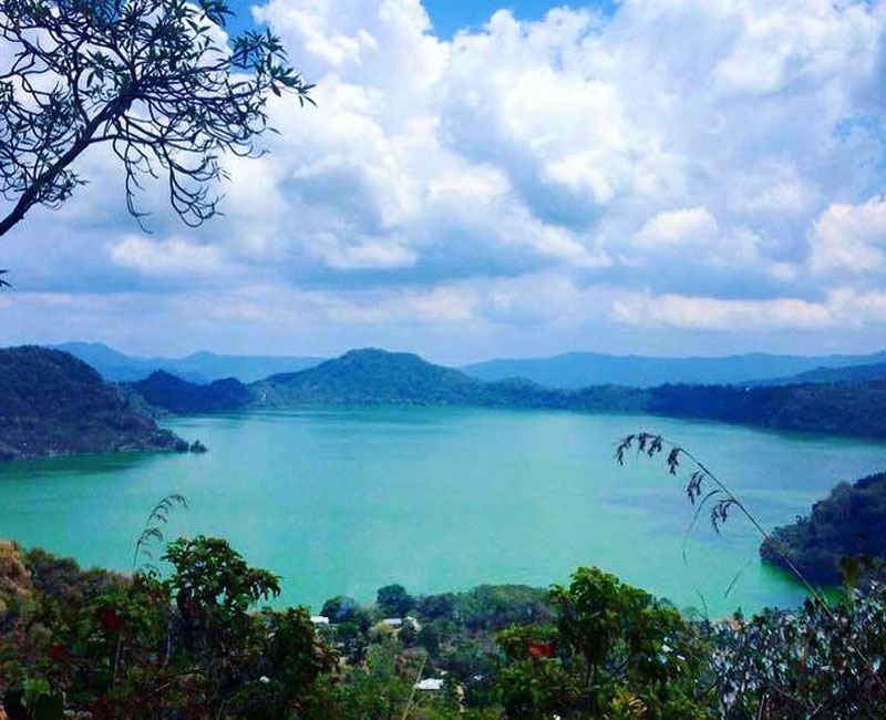 Danau Sano Nggoang